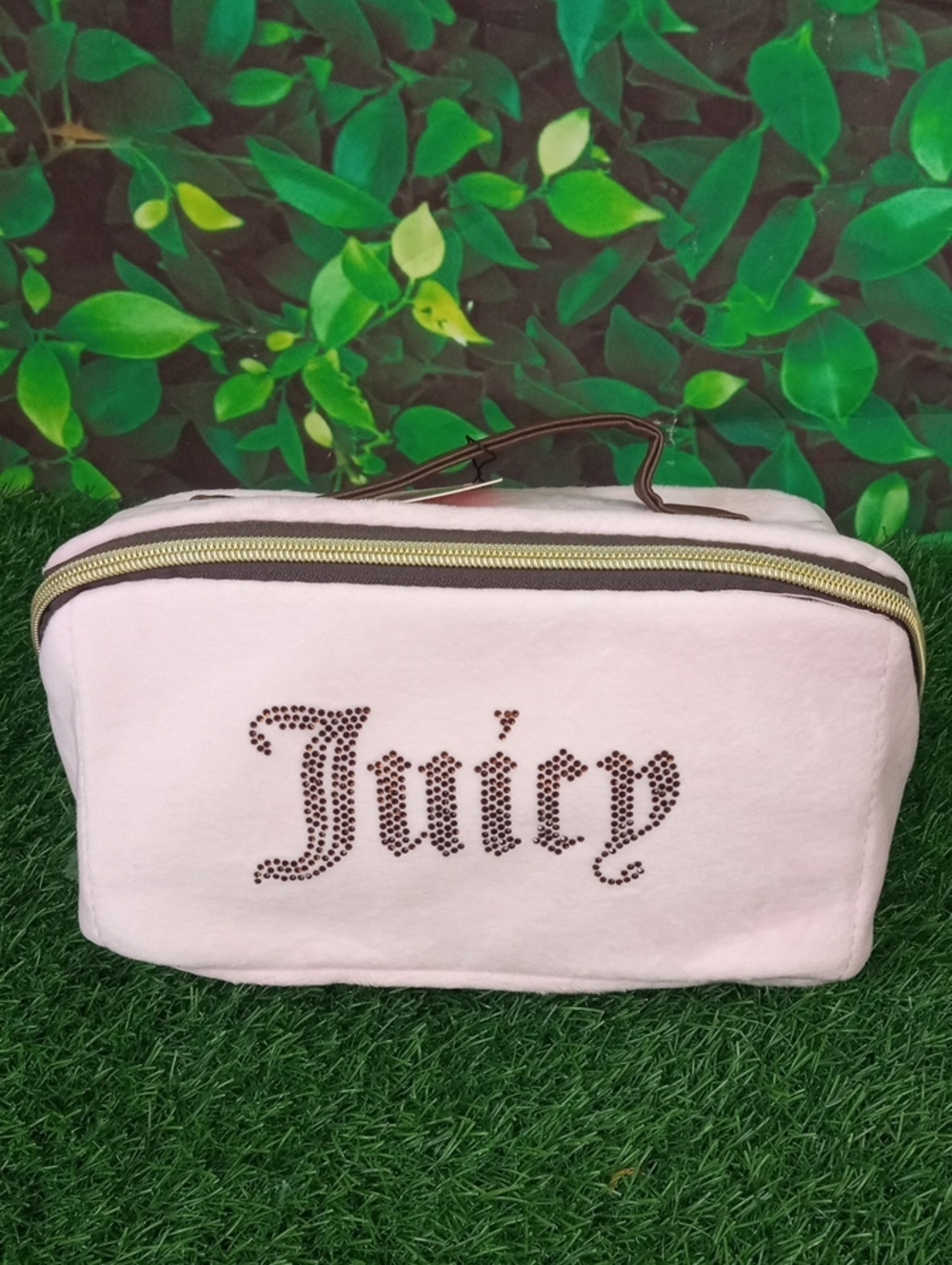 🛍️🍒 Juicy Couture Light Pink Rhinestone 'Juicy' Logo Cosmetic Case